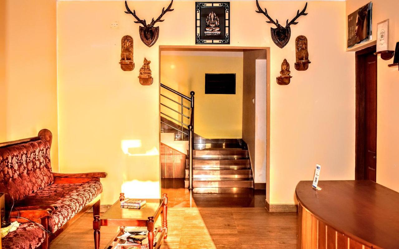 Club 7 Beach Resort Kannur Exterior photo